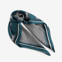 Платок женский MINAKU р-р 70*70 см, цвет зелёный Платок женский MINAKU р-р 70*70 см, цвет зелёный