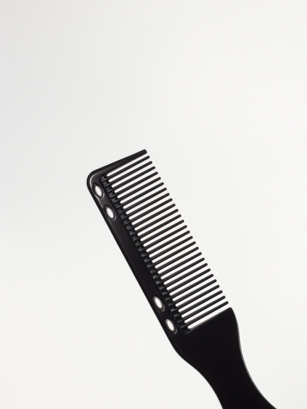 Расческа-щетка для для барбершопа 17*2,5*2см пластик черный пакет QF