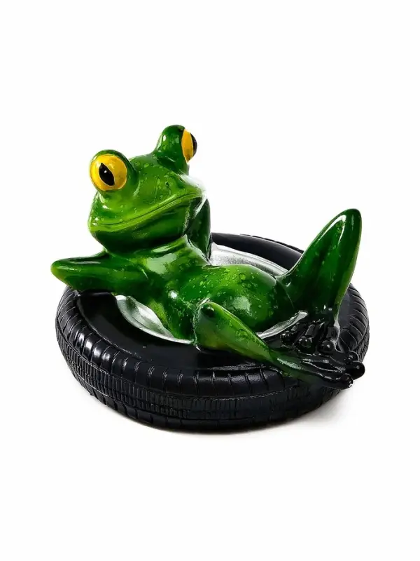 Садовая фигура 14 х 13 х 9,5 см "Лягушка в шине" Водоплавающая