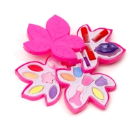 Набор косметики для девочки &laquo;Кленовый листочек&raquo;