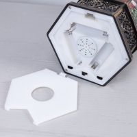 Светодиодная фигура &laquo;Фонарь с детьми и ёлкой&raquo; 13 &times; 28.5 &times; 12 см, пластик, батарейки ААх3 (не в комплекте), USB, свечение тёплое белое