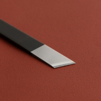 Нож для работы с кожей, скошенное лезвие, 12,5 × 1 см, цвет чёрный Нож для работы с кожей, скошенное лезвие, 12,5 × 1 см, цвет чёрный