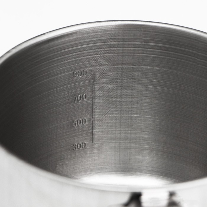 Ковш из нержавеющей стали &laquo;Базис&raquo;, 950 мл, d=14 см, с мерной шкалой, металлическая ручка