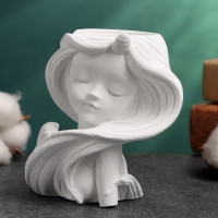 Фигурное кашпо "Девушка с длинными волосами" 6х8х9см Фигурное кашпо "Девушка с длинными волосами" 6х8х9см