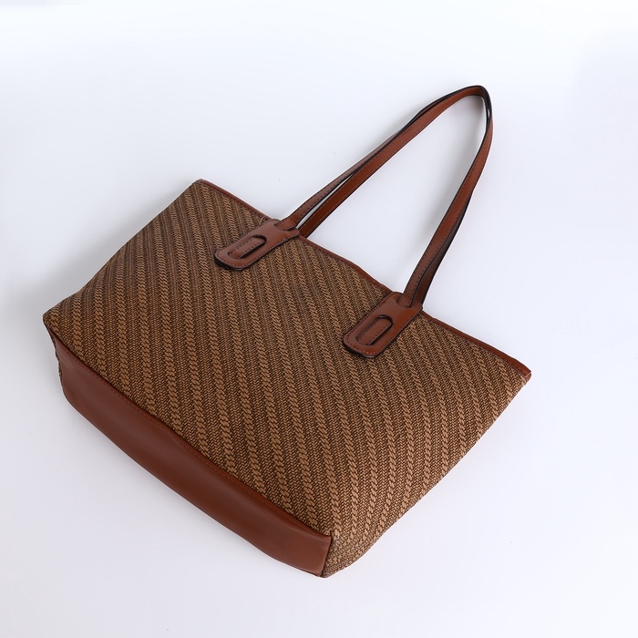 Сумка женская на молнии, средний размер, цвет коричневый Сумка женская на молнии, средний размер, цвет коричневый