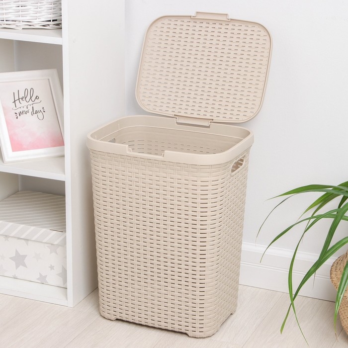 Корзина бельевая с крышкой &laquo;Ротанг&raquo;, 40 л, 37&times;29,5&times;48 см, цвет латте