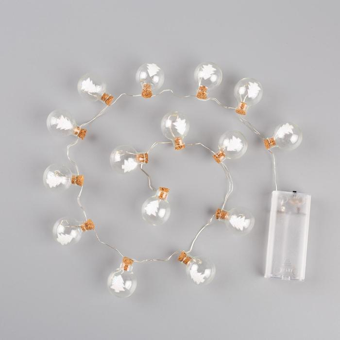 Гирлянда &laquo;Нить&raquo; 1.6 м с насадками &laquo;Шарики с ёлочкой&raquo;, IP20, серебристая нить, 15 LED, батарейки ААх2 (нет в комплекте), свечение мульти