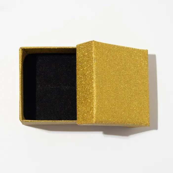 Коробочка подарочная под кольцо/серьги &laquo;Блеск&raquo;, 5&times;5, цвет золото, вставка чёрная