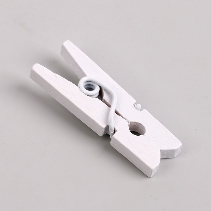 Набор прищепок для декора 50 шт., белые &mdash; 2,5 см