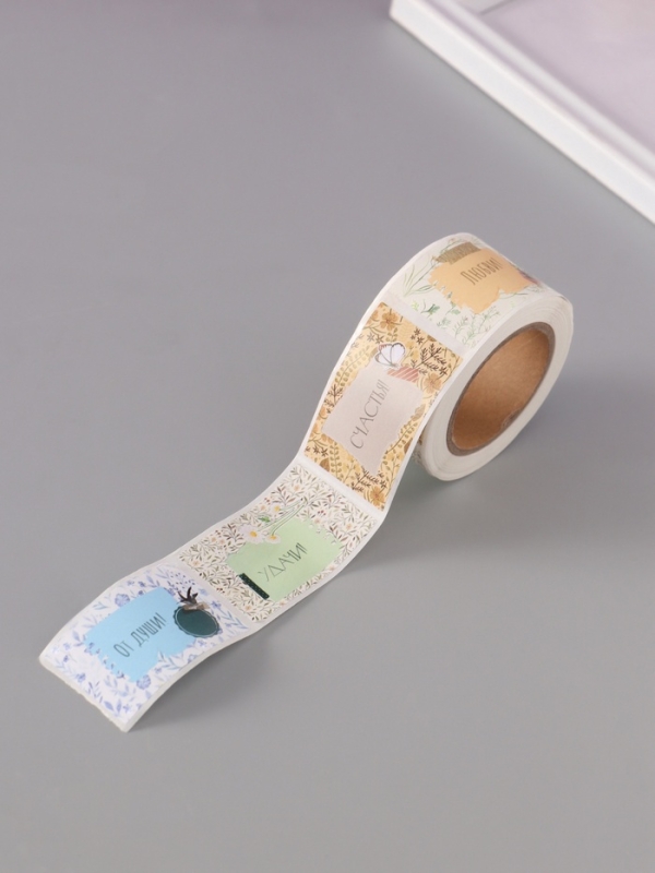 Наклейка бумага "Цветочная рамка" 3х5 см 200 шт в рулоне