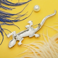 Брошь &laquo;Ящерка бриллиантовая&raquo;, цвет чёрно-белый в серебре