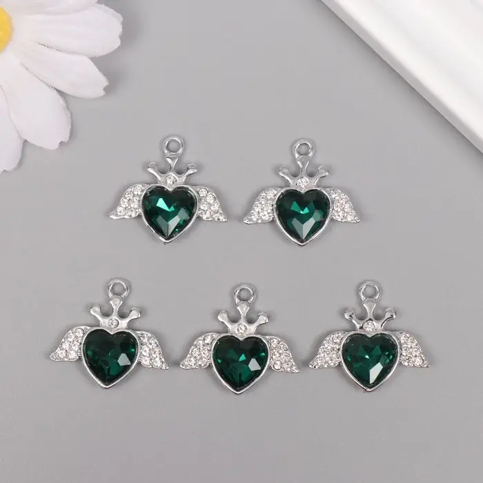 Декор для творчества металл, стразы "Сердце с крыльями" серебро 2,2х2,4х0,5 см