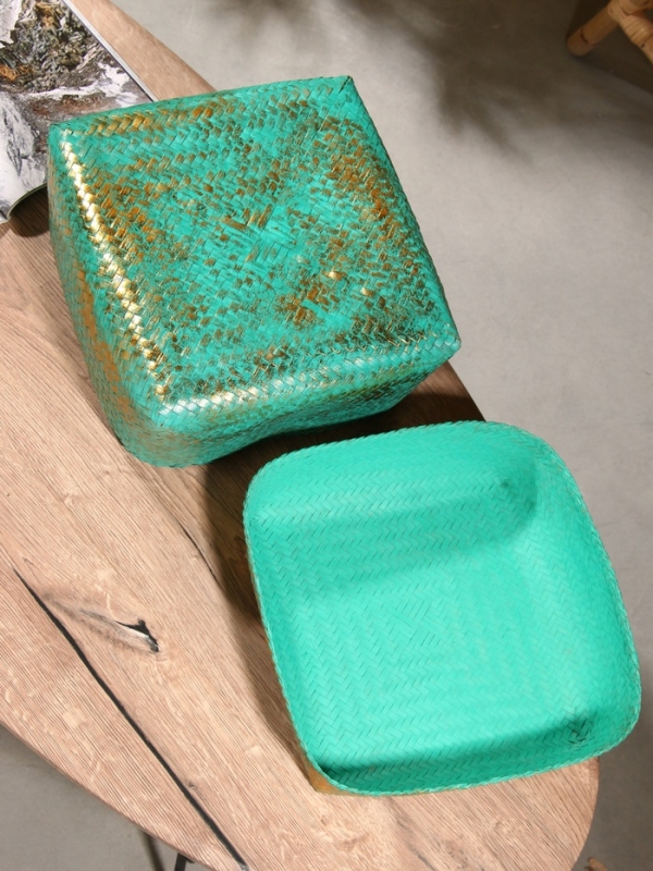 Корзинка плетеная "Голден мини" 30х30х20 см, голубой