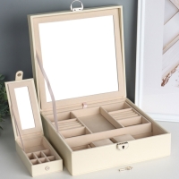 Шкатулка кожзам под часы 2 отделения и бижутерию "Ромбы белые" матовая 8,5х25х25 см