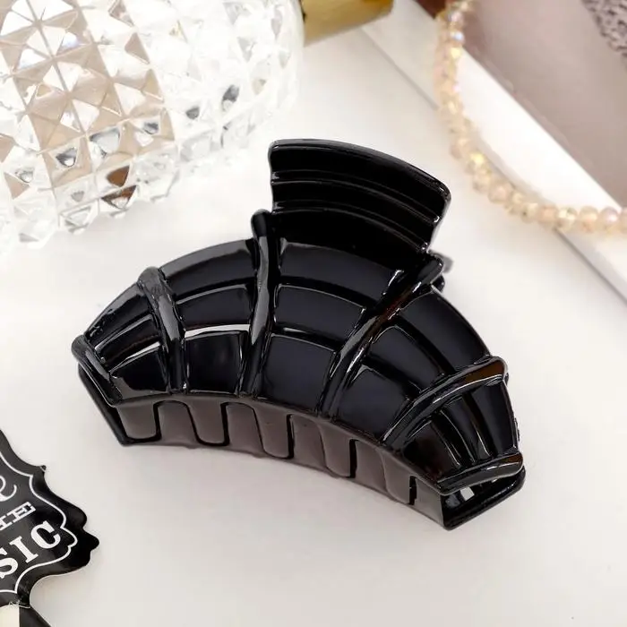 Крабик для волос &laquo;Глянец&raquo;, каскад, 7 см, чёрный