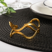 Кольцо для салфетки «Две линии» 5,7×4,5×2,7 см, цвет золотой Кольцо для салфетки «Две линии» 5,7×4,5×2,7 см, цвет золотой