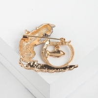 Брошь &laquo;Кошка&raquo; с аквариумом, цвет серо-красный в золоте