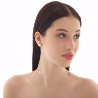 Серьги с жемчугом &laquo;Цепочки&raquo; цветок и бусина, цвет белый в серебре, шар №10