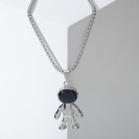 Кулон &laquo;Космонавт&raquo; человечек, цвет чёрный в серебре, 70 см