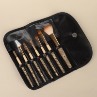 Набор кистей для макияжа &laquo;Франция&raquo;, 7 предметов, чехол на кнопке, цвет бежевый/коричневый