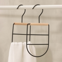 Вешалка для ремней и шарфов LaDо́m Laconique, 11,5&times;23,5&times;1,1 см, многоуровневая, цвет чёрный