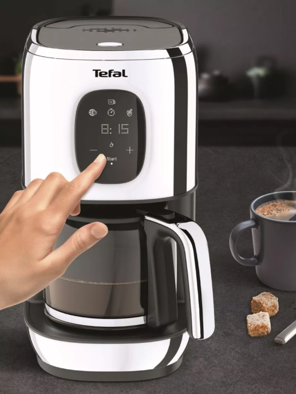 Кофеварка капельная Majestuo CM883D10, серебристый