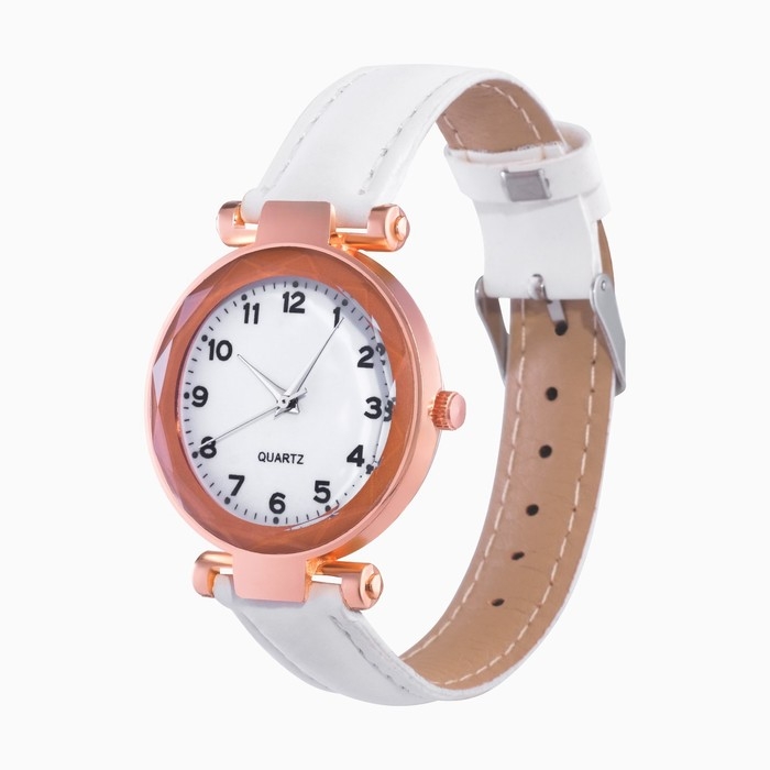 Часы наручные кварцевые женские