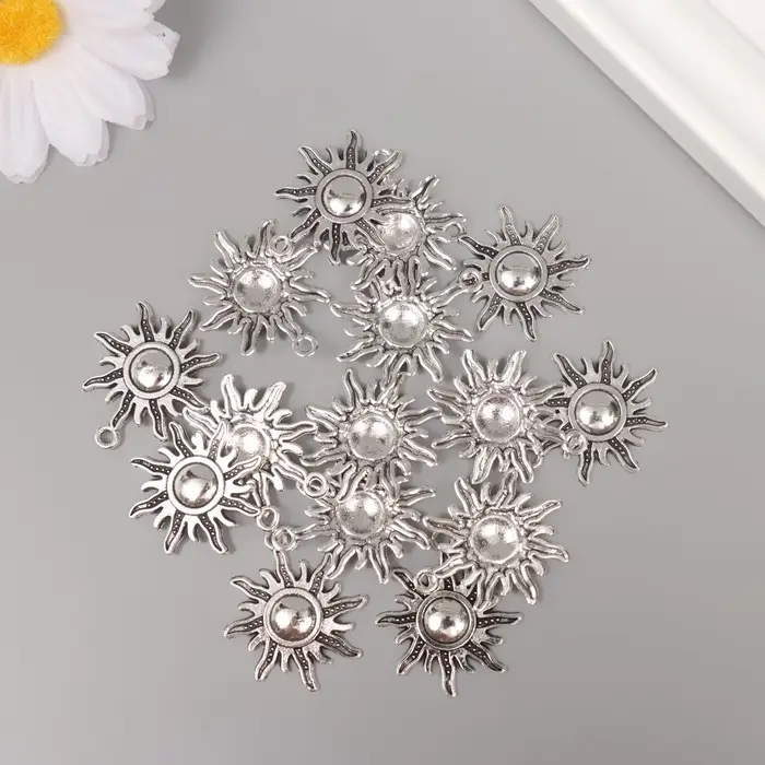 Металлический элемент, декоративная подвеска &laquo;Арт Узор. Яркое солнышко&raquo;, серебро, 2.8&times;2.5 см
