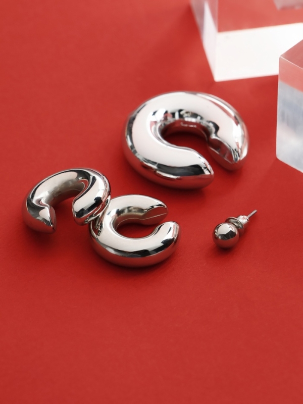 Серьги и каффы &laquo;Бублик&raquo;, набор 4 шт. три дуги, цвет серебро