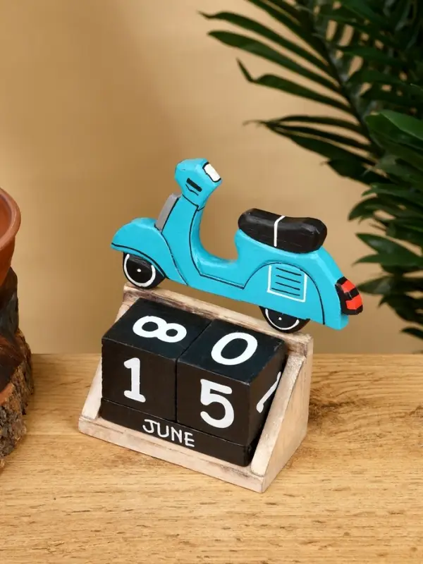Календарь настольный &laquo;Мопед&raquo;, 14&times;5.5&times;14.5 см, дерево, бирюзовый