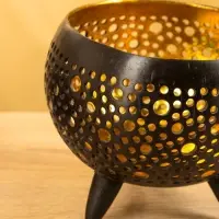 Подсвечник из кокоса, 15&times;15&times;13 см, чёрный