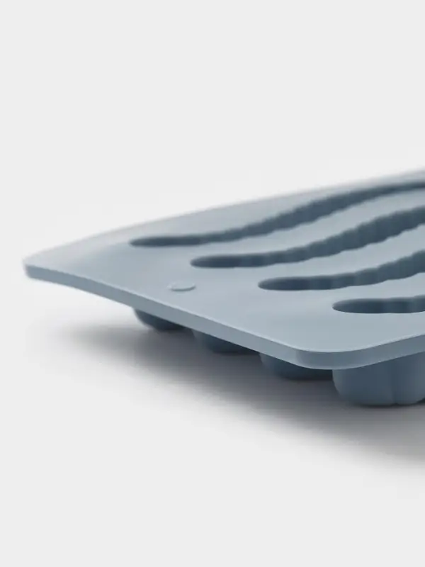 Форма для мармелада "Червячки" 20x10x1,5 см