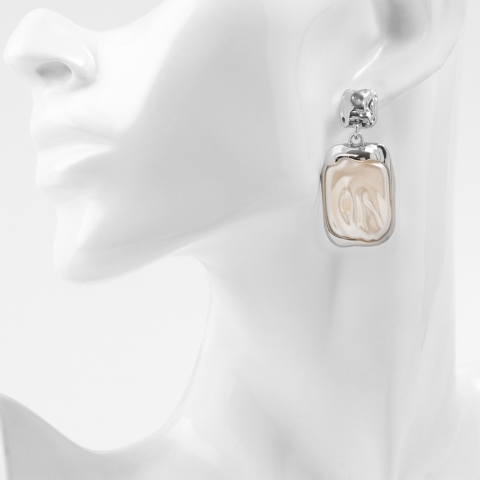 Серьги с жемчугом &laquo;Бусина&raquo; пленительность, цвет серебро