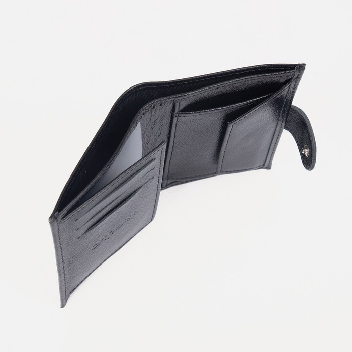 Портмоне мужское на кнопке, отдел для автодокументов, цвет чёрный Портмоне мужское на кнопке, отдел для автодокументов, цвет чёрный