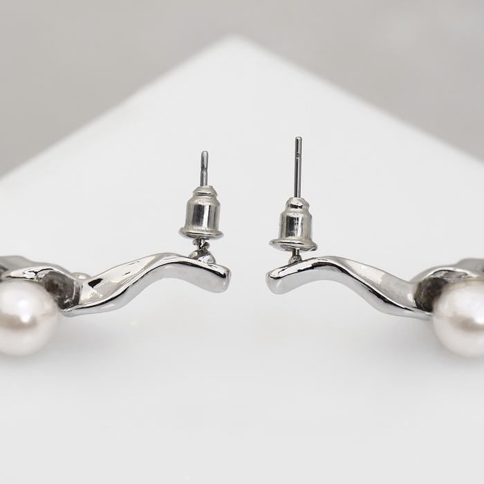 Серьги с жемчугом &laquo;Бусина&raquo; сосуд, цвет серебро