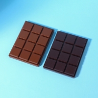 Зеркало складное &laquo;Шоколадное чудо&raquo;, с расчёской, 8,5 &times; 6 см, цвет МИКС