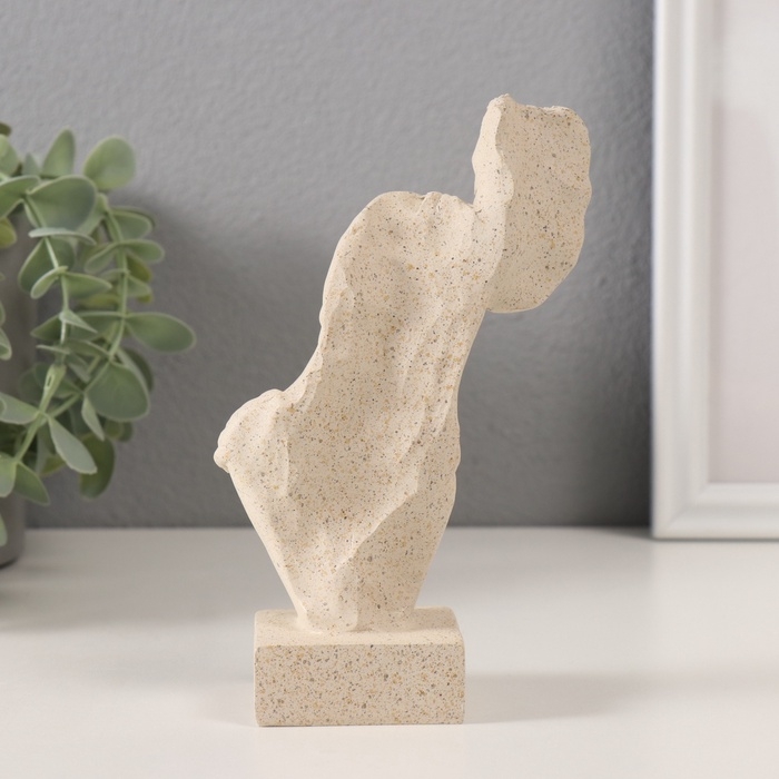 Сувенир полистоун бюст "Родители с малышом" белый в крапинку 10х5х15,5 см