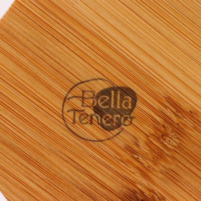 Набор фарфоровый для специй на бамбуковой подставке BellaTenero &laquo;Зайцы&raquo;, 3 предмета: солонка 50 мл, перечница 20 мл, подставка, цвет белый и чёрный