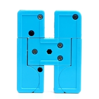 Робот-буква H, трансформируется в Лошадь