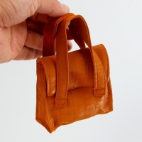 Сумка для кукол «Крокодил», цвет коричневый Сумка для кукол «Крокодил», цвет коричневый