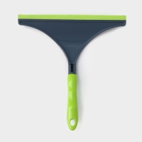 Водосгон Доляна Green day с анатомической ручкой, 25&times;24 см, цвет зелёный