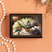 Шкатулка &laquo;Ландыши&raquo;, черная, 8&times;10,5 см, лаковая миниатюра