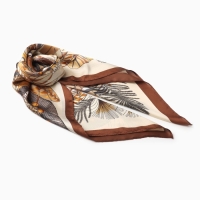 Платок женский MINAKU р-р 70*70 см, цв. коричневый Платок женский MINAKU р-р 70*70 см, цв. коричневый