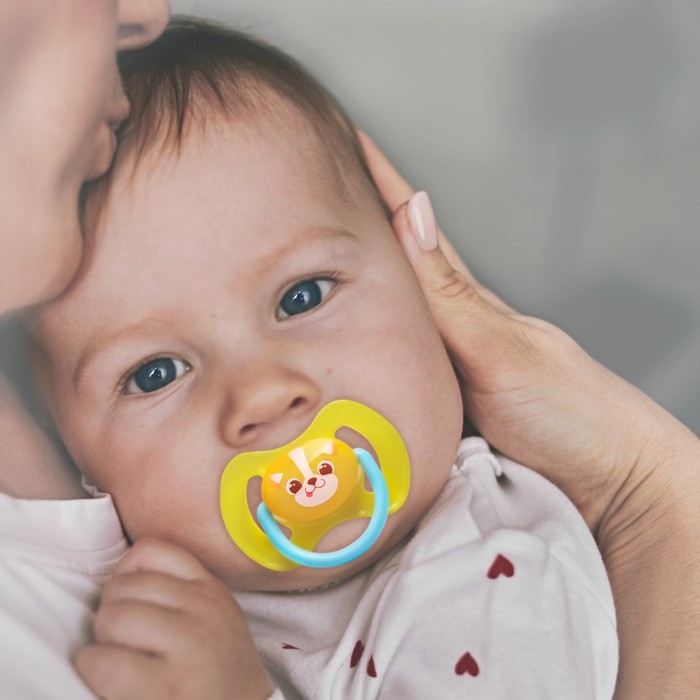 Соска - пустышка силиконовая ортодонтическая &laquo;ТРЕНД Песик&raquo;, от 0 мес., цвет желтый