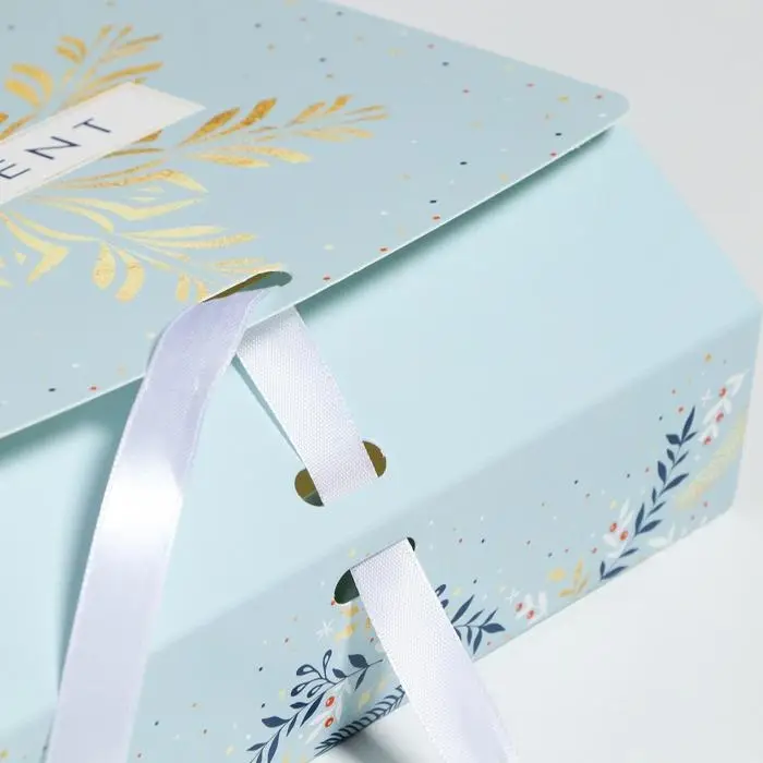 Коробка подарочная новогодняя складная &laquo;Новогодняя&raquo;, 20 х 18 х 5 см, Новый год