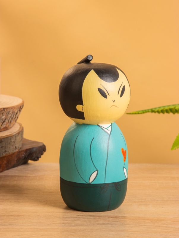 Деревянная кукла кокеши "Самурай" 7х7,5х15 см