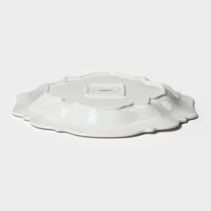 Блюдо фарфоровое Magistro &laquo;Сюита&raquo;, d=30,5 см, цвет белый