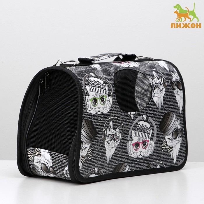 Сумка - переноска для животных Сумка - переноска для животных "Зимние коты", размер S, 37,5 х 17 х 22 см
