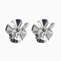 Клипсы &laquo;Тренд&raquo; объёмный цветок, цвет серебро