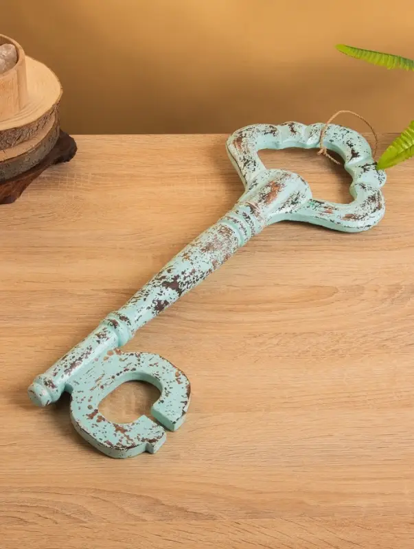 Сувенир &laquo;Ключ от счастья&raquo;, 21&times;4.5&times;50 +/- 3 см, дерево, зелёный